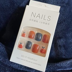 Nail Tip Fake Art Press on Nails with Glue Designs